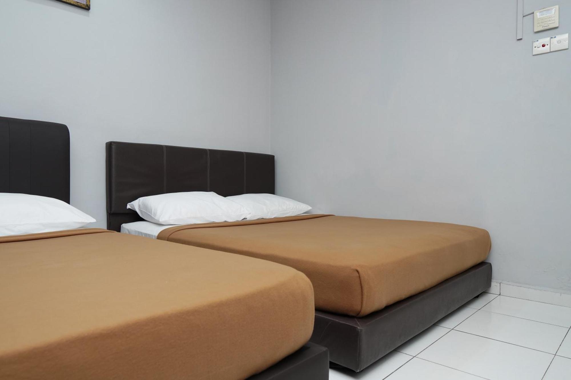 Hotel Sixty Nine Johor Bahru Exterior foto